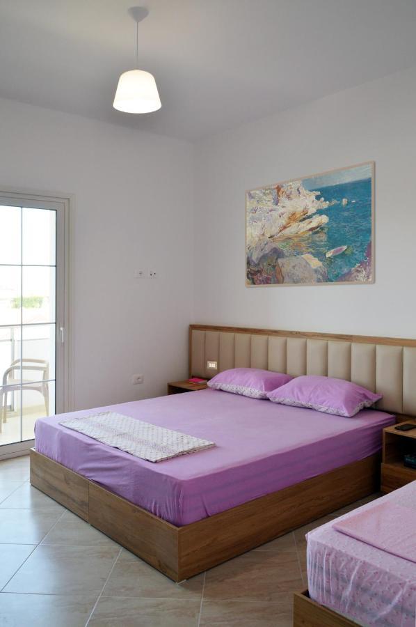 Villa Luelfa Durres Bagian luar foto